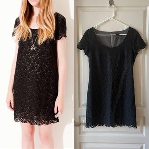 Aritzia Fleetwood Mini Floral Lace Sheath Dress Sz S